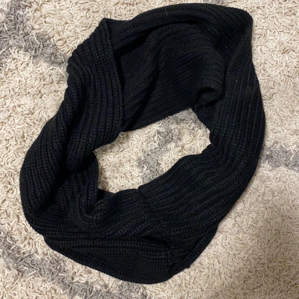 Black Knitted Infinity Scarf